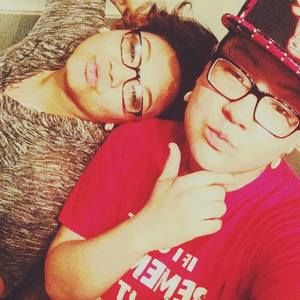 Meet your Posher, Cassandra